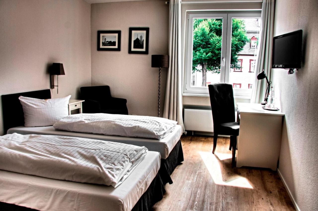 Hotel Bartmanns Haus ディレンブルク エクステリア 写真
